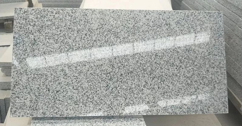 Light-Grey-Granite-for-Slab-Tile-Countertop-Stepwebp 3001 Light-Grey-Granite-for-Slab-Tile-Countertop-Stepwebp 3001