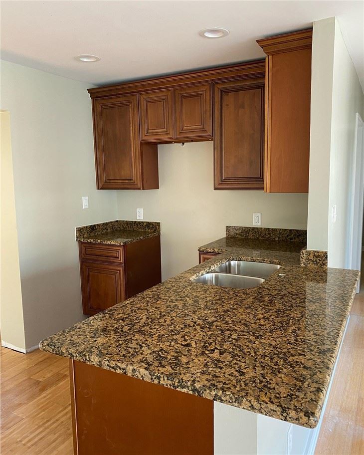 Giallo Fiorito Granite kitchen top