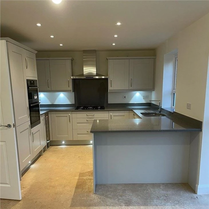 grey Quartz kitchen top