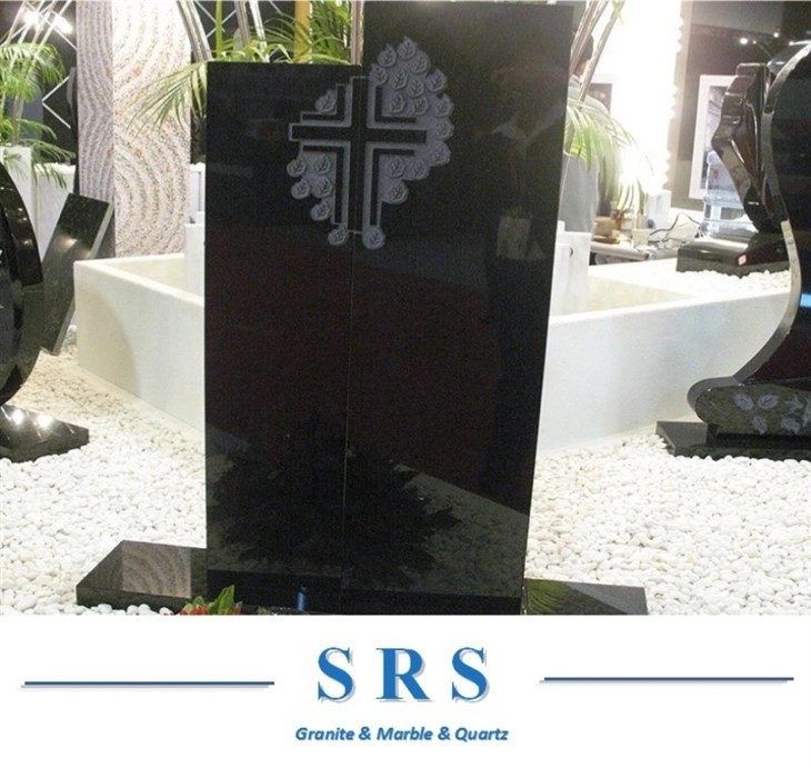 Polished-Natural-Light-Grey-Granite-Headstone-for-Cemetry-and-Memorial.webp (2)